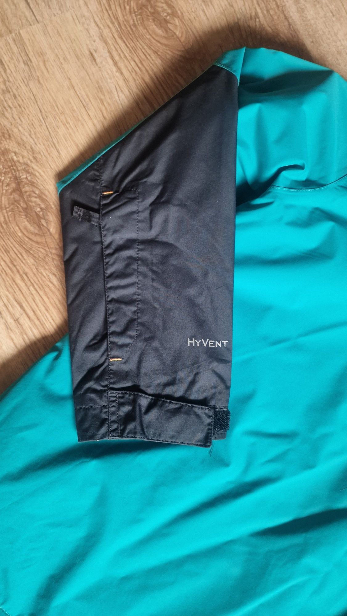 The North Face hyvent rozmiar M kurtka chłopięca