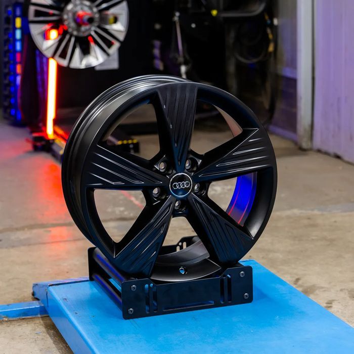 NOWE ORYGINALNE Felgi Audi 19" - A4 A6 A8 Q3 Q4 E-Tron