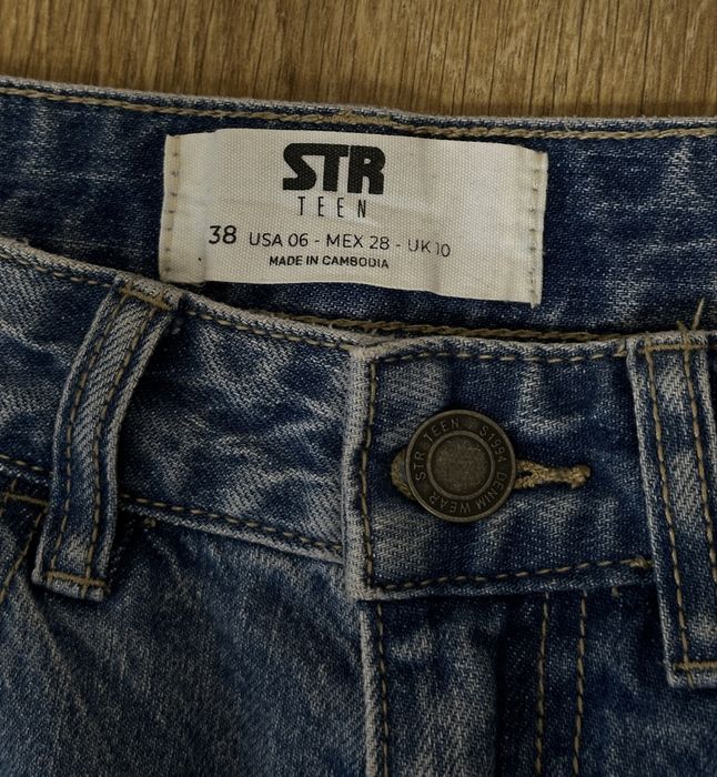 Джинси прямі stradivarius