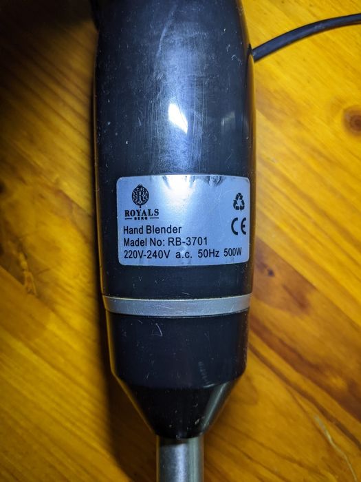 Ручной блендер Royals 37-01