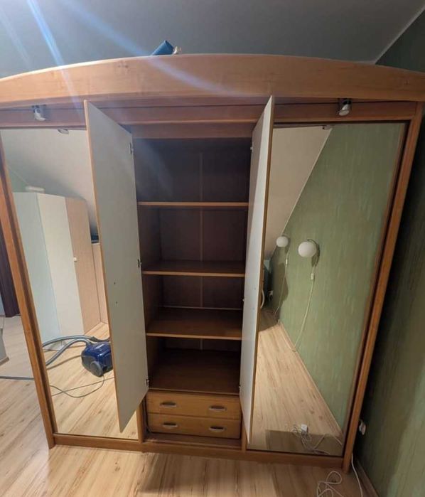 szafa 4 drzwiowa z lustrem - możliwy transport