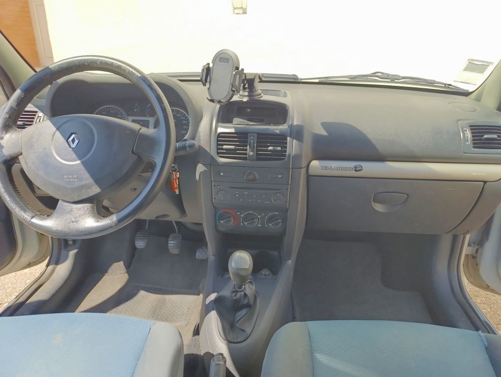 Renault Clio 1.2 16V (Billabong) 2003