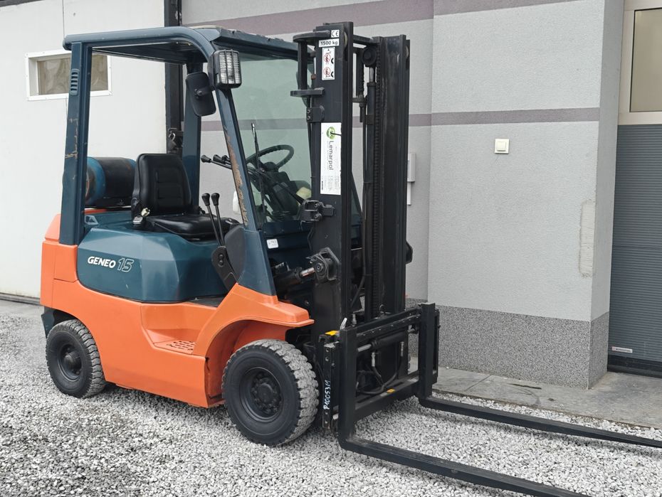 Wózek widłowy Toyota 7FG15 1.5T Lpg Przesuw Książka Udt przeb 5300mtg