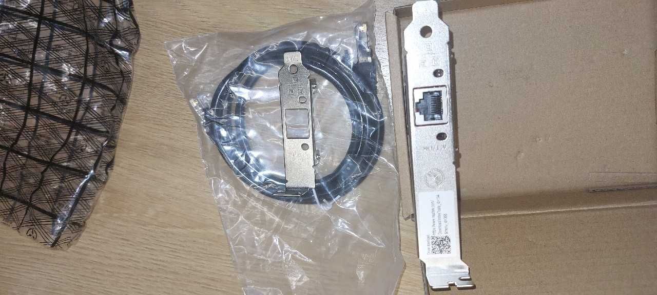 Karta Sieciowa PCIe 2500/100 Mbps PCI Express Gigabit Ethernet RJ45