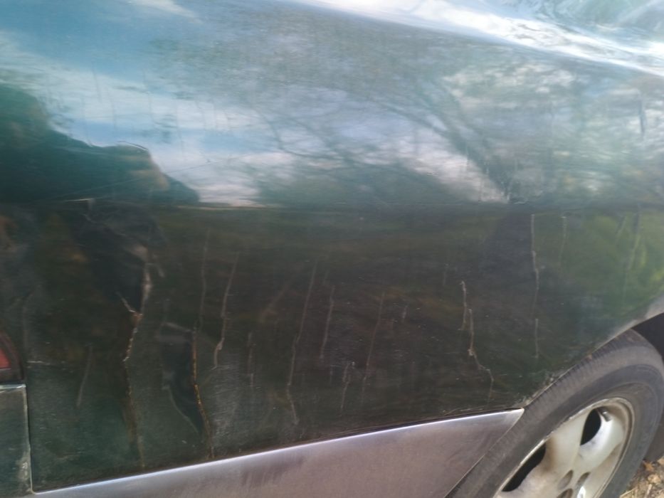 Lexus ES300 Лексус по цене део. ЗА 2000 НЕ ОТДАМ!!!