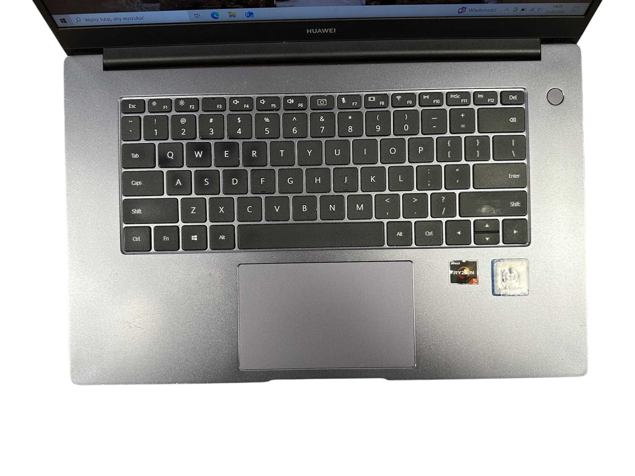 Laptop Huawei MateBook D15 15,6 " AMD Ryzen 5 8 GB / 240 GB Srebrny