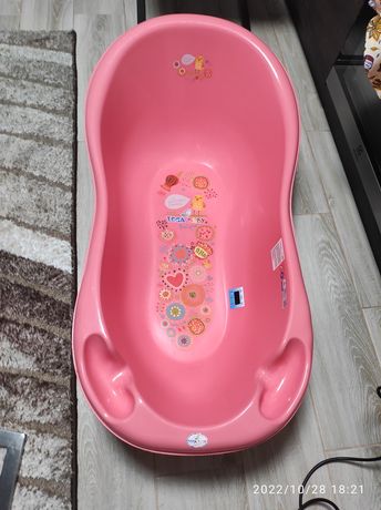 Дитяча ванночка для купання