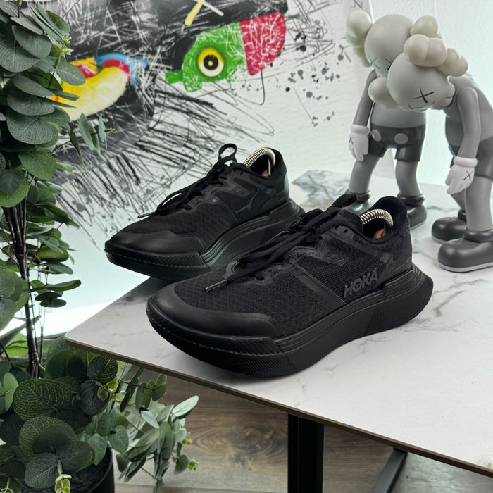 Кросівки Hoka Transport X 40 розмір E1182