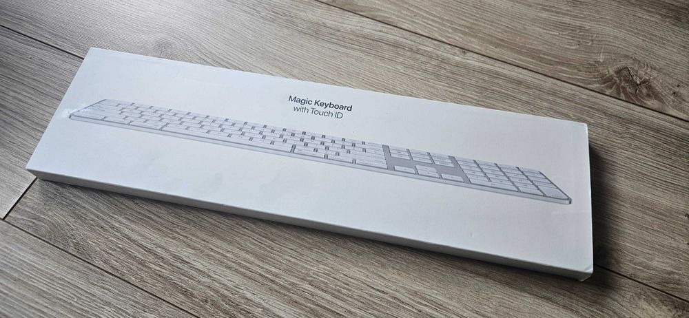 Klawiatura magic keyboard z touch ID i polem numerycznym