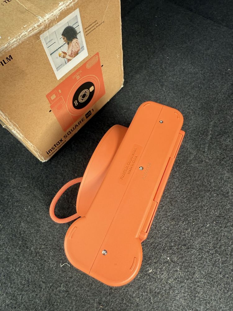 Instax Square SQ 1