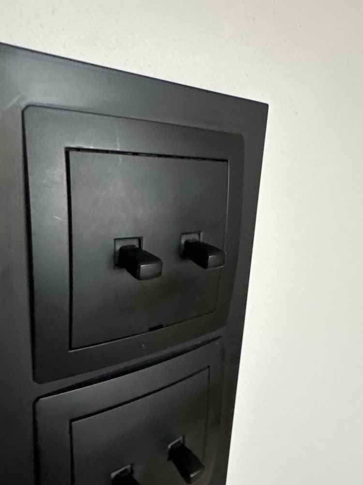 Łącznik podwójny w stylu amerykańskim czarny mat Karlik DECO