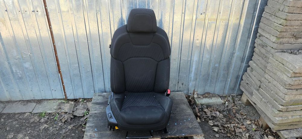 Fotel przedni prawy pasażera Citroen C5 III X7