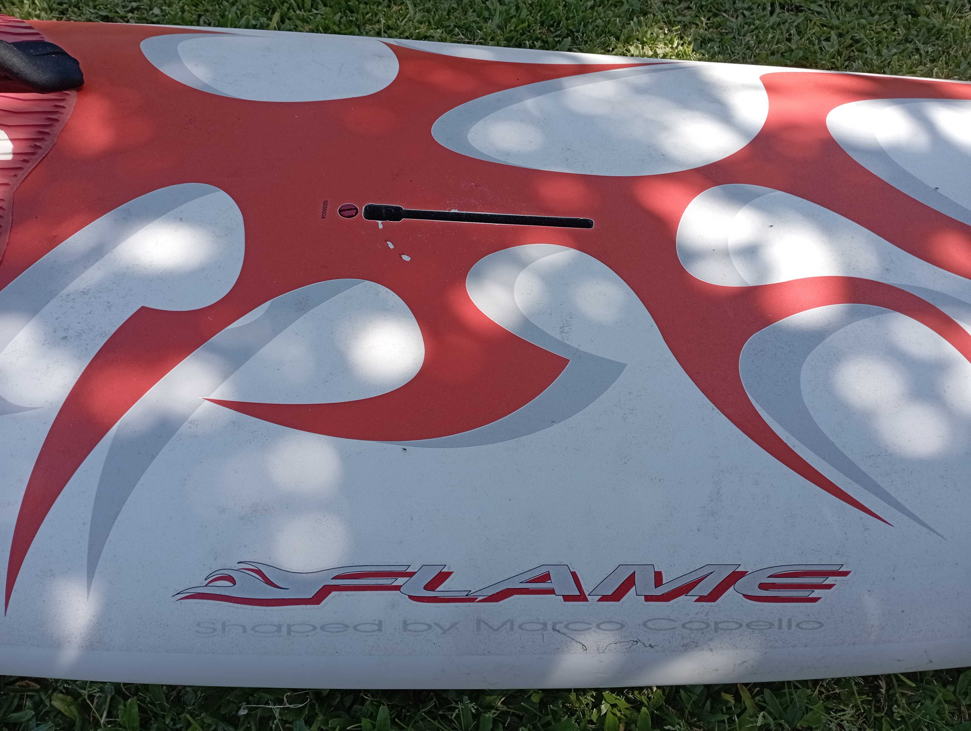 Prancha de windsurf G Sailboards Flame 110 L