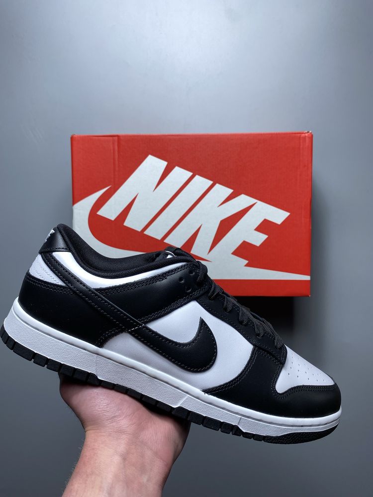 Nike Dunk Low Panda