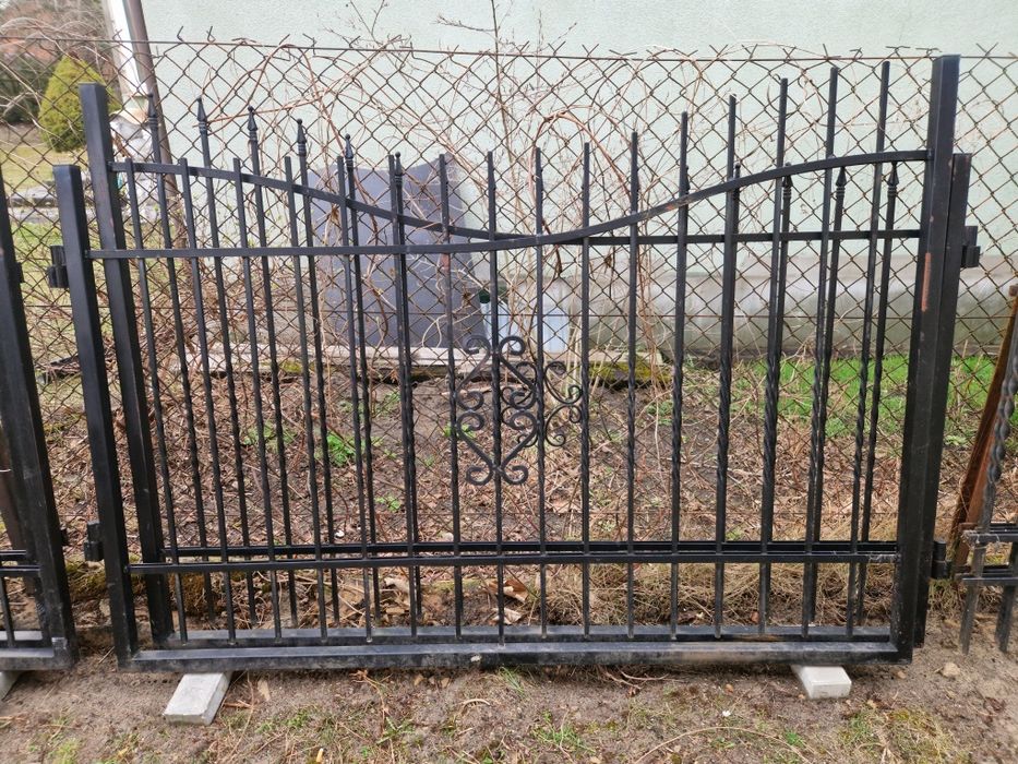 Brama 401 cm. rozne wzory + zawiasy . Okazja . Wyprzedaż.