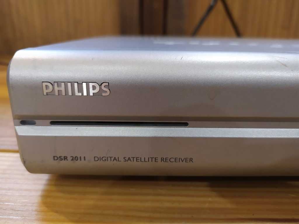 Спутниковый тюнер Philips DSR 2011\02