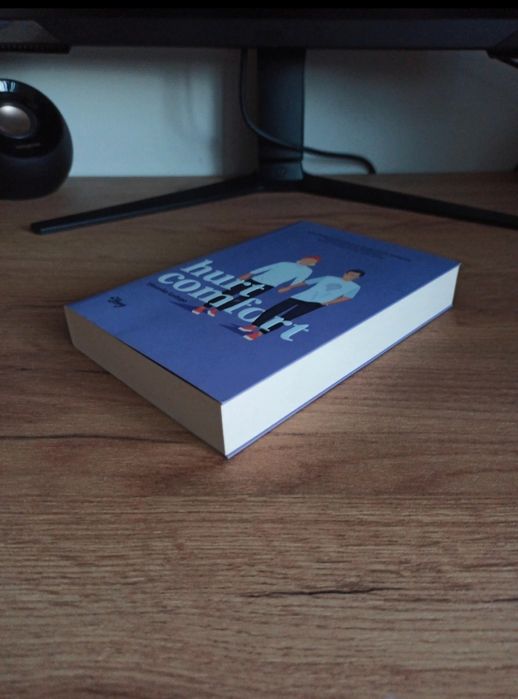 Hurt Comfort - Weronika Łodyga