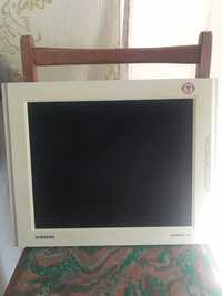 Монитор Samsung SyncMaster 171S