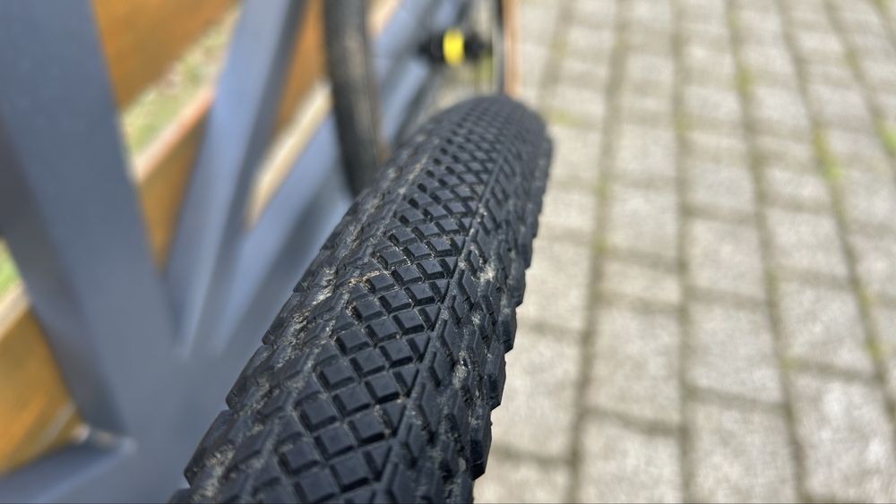 Komplet kół Mavic Allroad - w bardzo dobrym stanie
