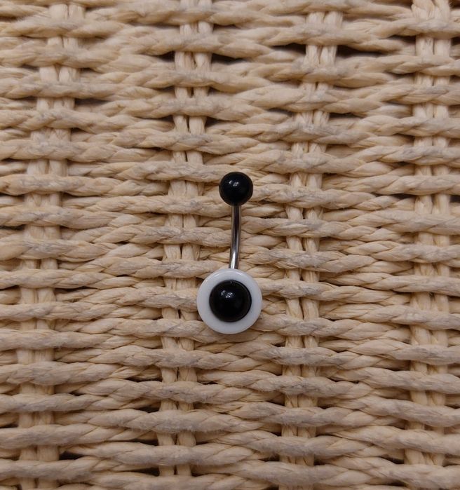 Kolczyk do pępka czarno-biały