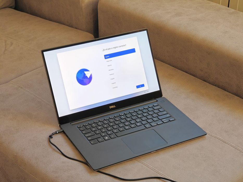 Dell XPS 7590 32GB/1TB/i9/GTX1650 Antiglare 4K