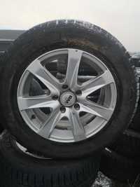 Alu felgi Hyundai ix35 opony zimowe 215/65/16 5mm