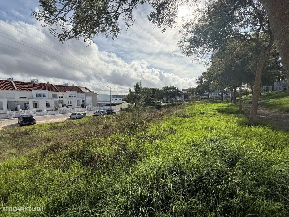 Terreno para 1 moradia em Banda | Projecto Aprovado