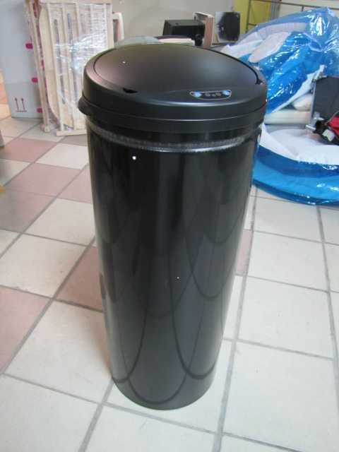 Kosz na śmieci otwierany automatycznie 50L Klarstein czarny