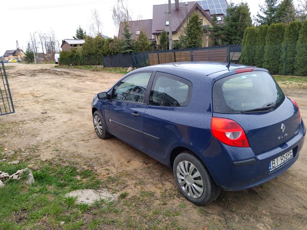 Renault Clio III . Zadbany , Serwisowany , Ekonomiczny