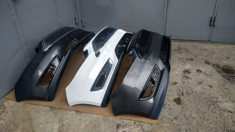 Бампер комплектный на Ford Focus 2014-2017