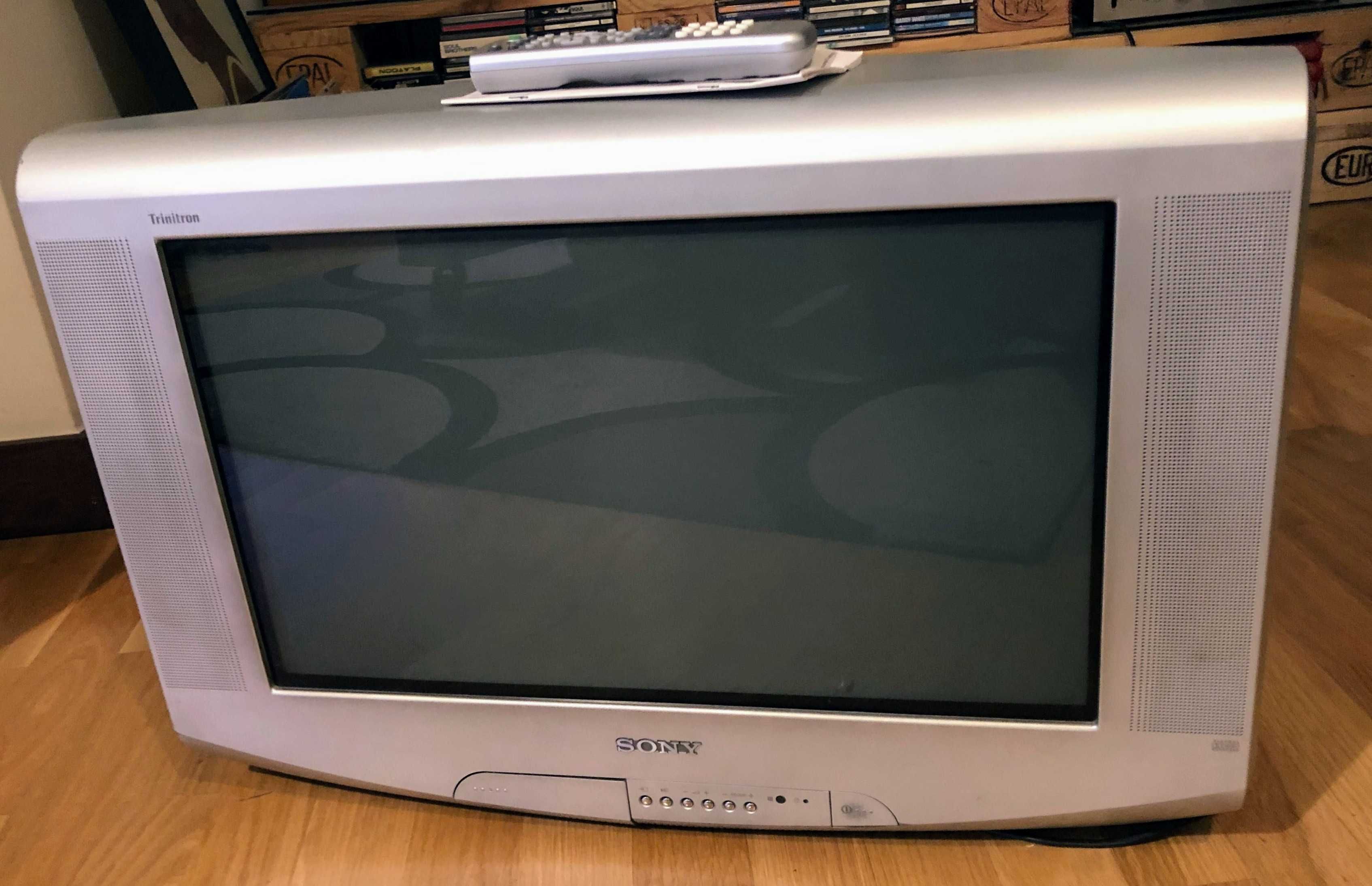 TV Televisor Sony Trinitron 24" PANORÁMICO KV-24LS35E