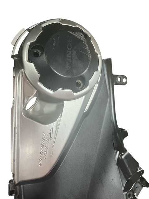 8. Osłona silnika Honda Integra 700