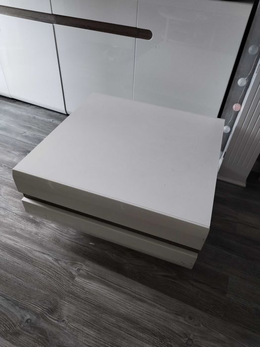 Sprzedam stolik kawowy