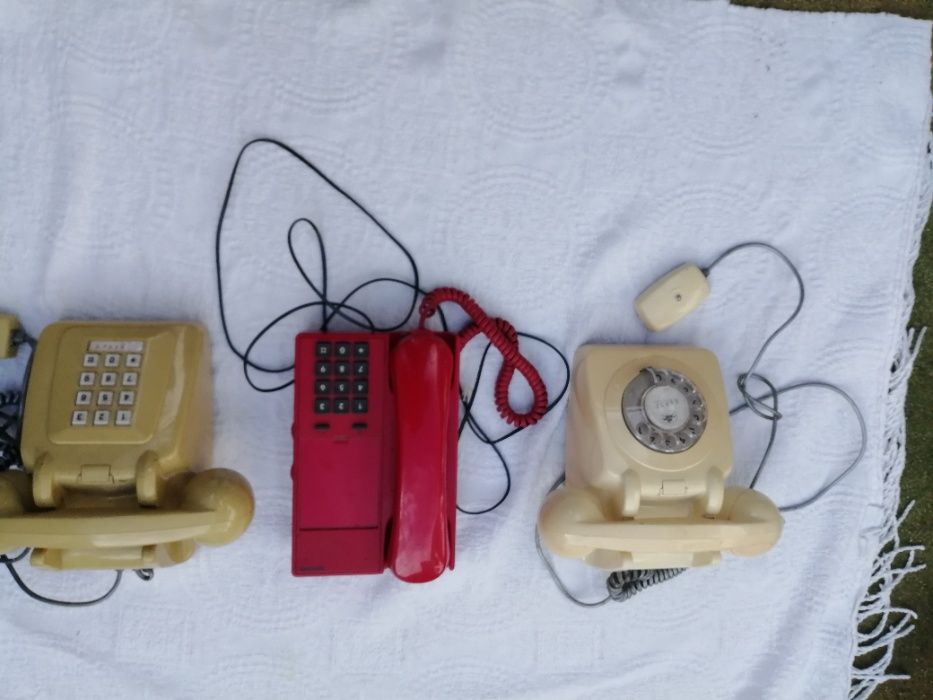 Telefones todos originais