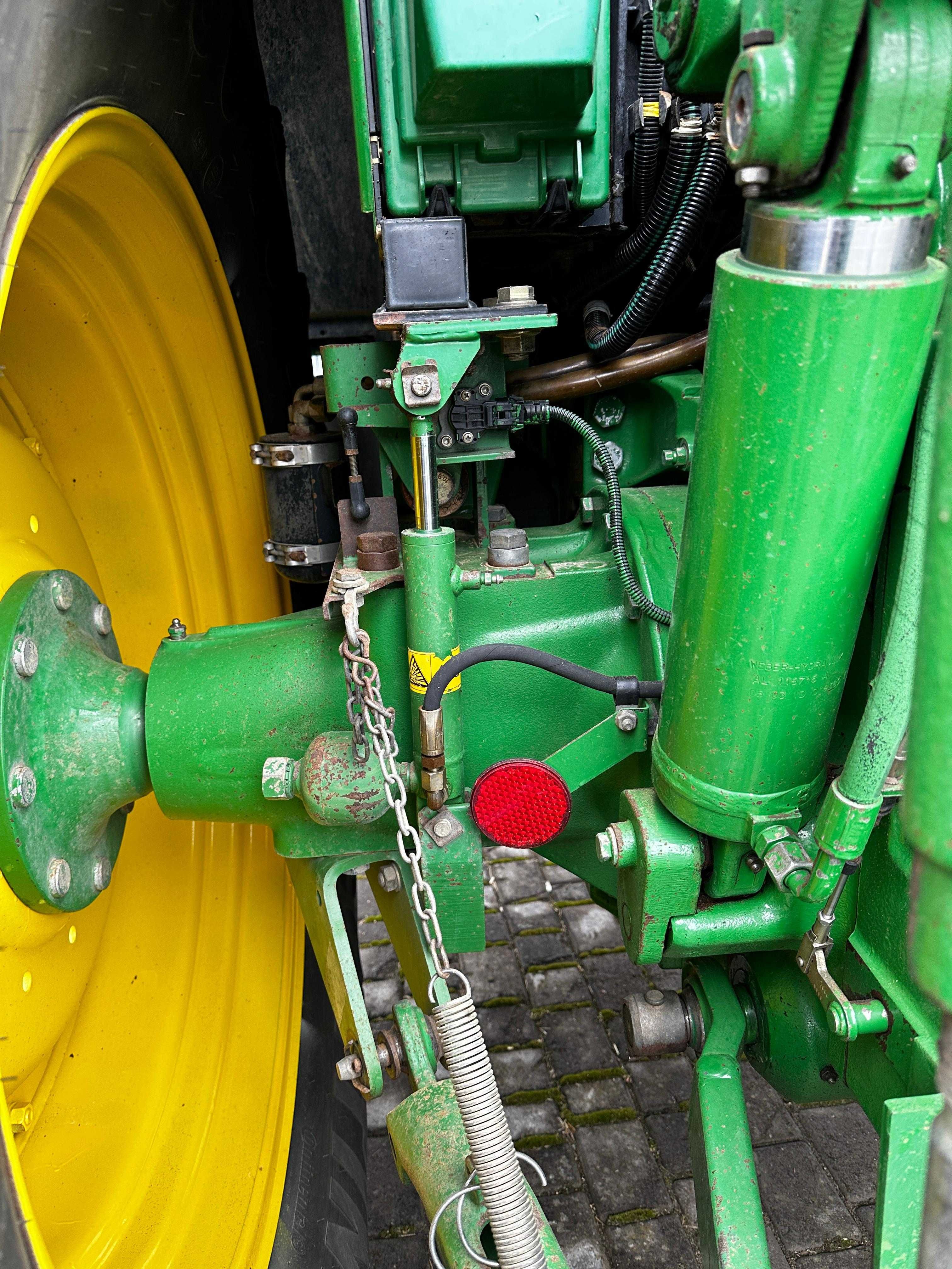Трактор John Deere 6820 - 2003рік