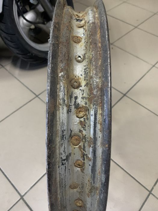 Колесо для мотоцикла Урал