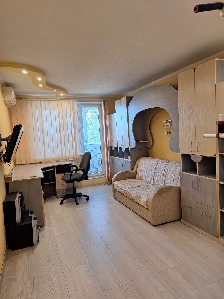 Новый Эксклюзив! 3 кв с капремонтом  м.Студенческая 5 мин. в 522 м/р.