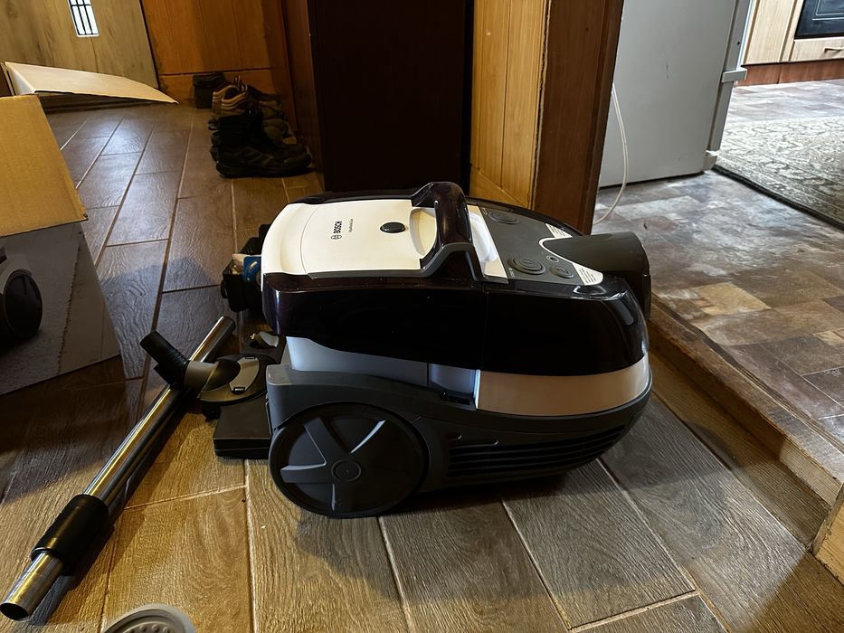 Миючий пилосос Bosch AquaWash Serie 4