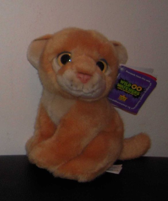Bonecos e Peluches de várias Formas e Cores (4)