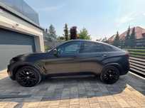 BMW X6 BMW X6 M PERFORMANCE Czarna Satyna Idealny