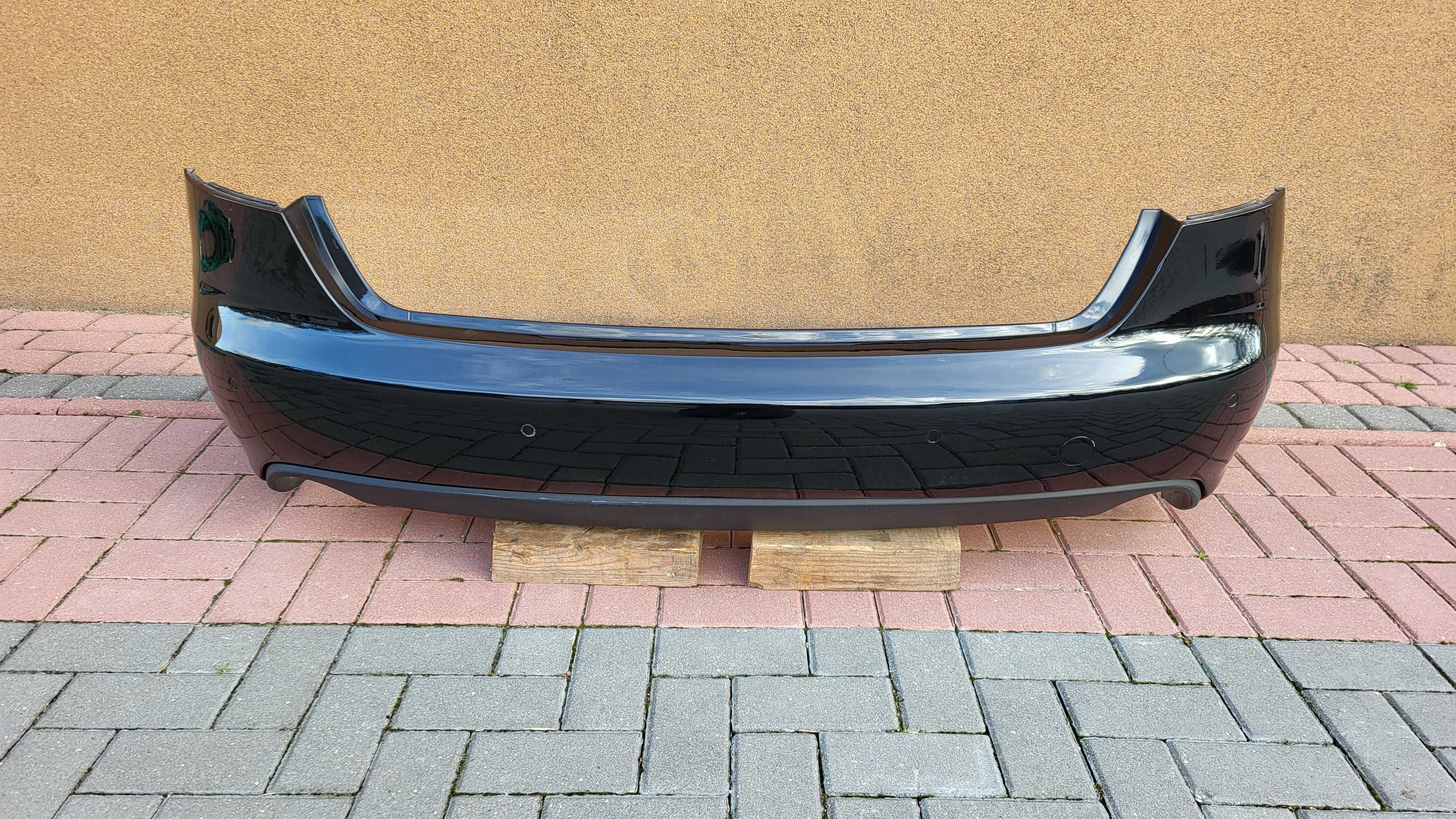 Zderzak tył Audi A4 B8 PDC sedan LY9B