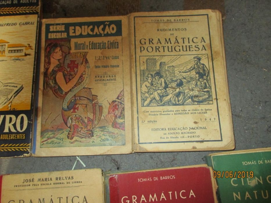 7 livros escolares antigos anos 30, 40 e 50