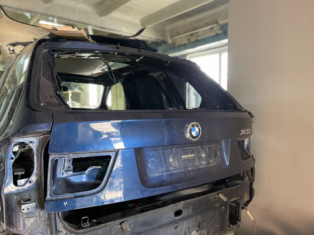 Верхняя крышка багажника BMW X5 E70 F15 Ляда верхня кришка БМВ Х5 Е70