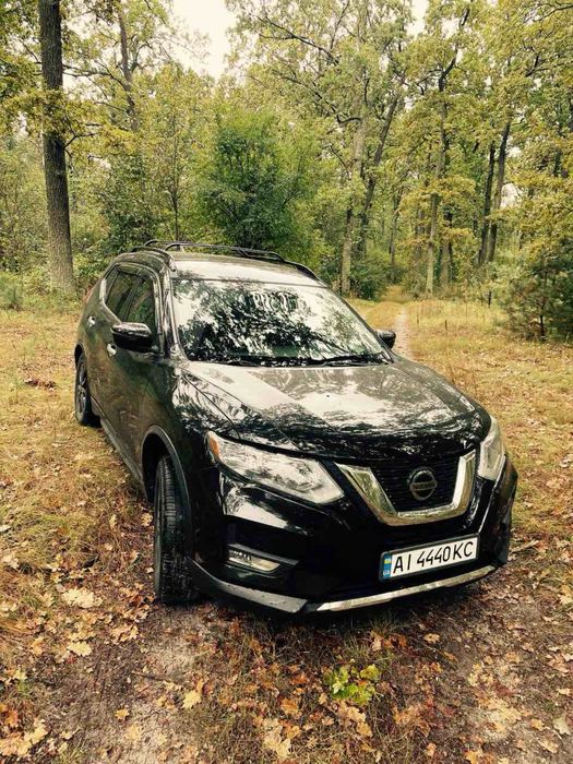 Продам Nissan Rogue 2017