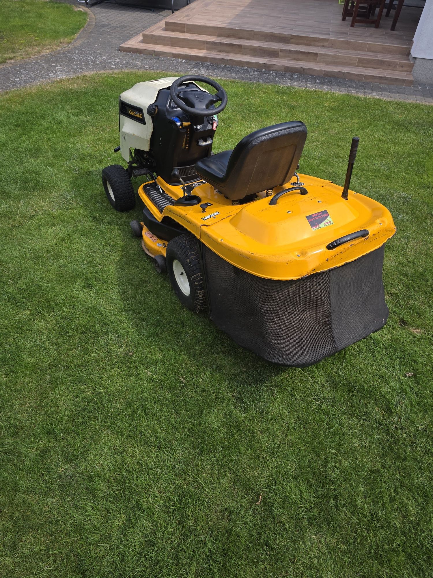 Traktorek kosiarka z koszem Cub Cadet CC1016CE Briggs&stratton
