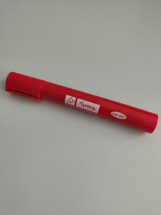 Marker permanentny