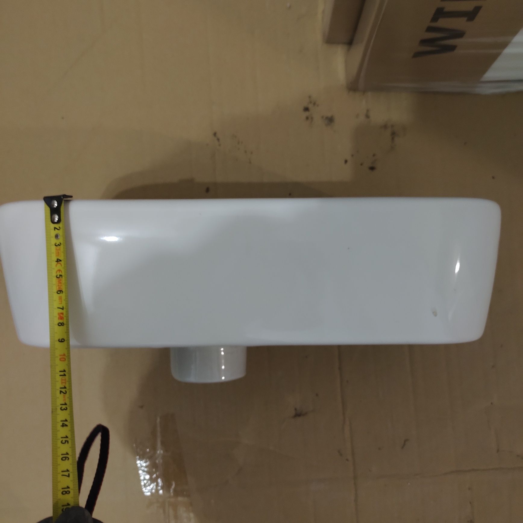 Umywalka mała mini do łazienki wc
