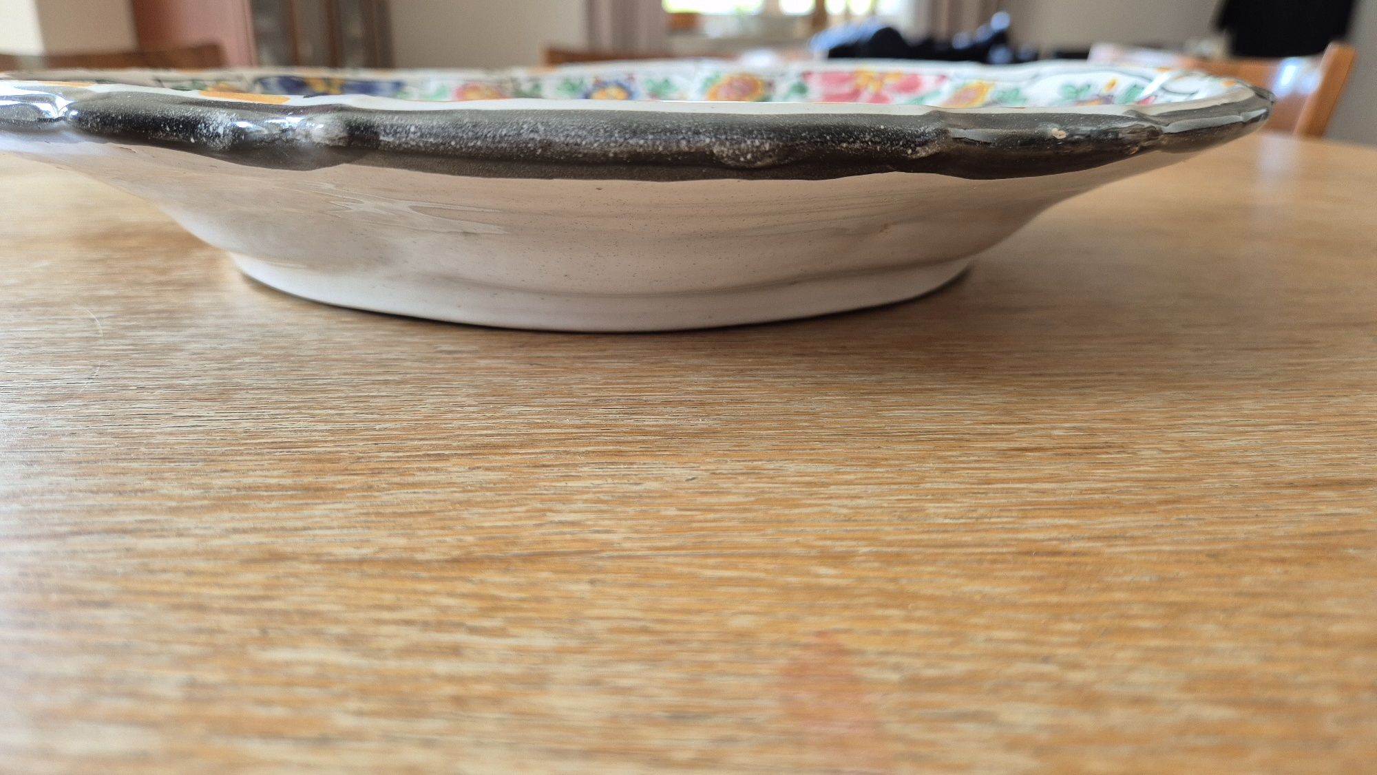 Duży talerz ceramiczny Oderisi de Gubbio 35,5cm
