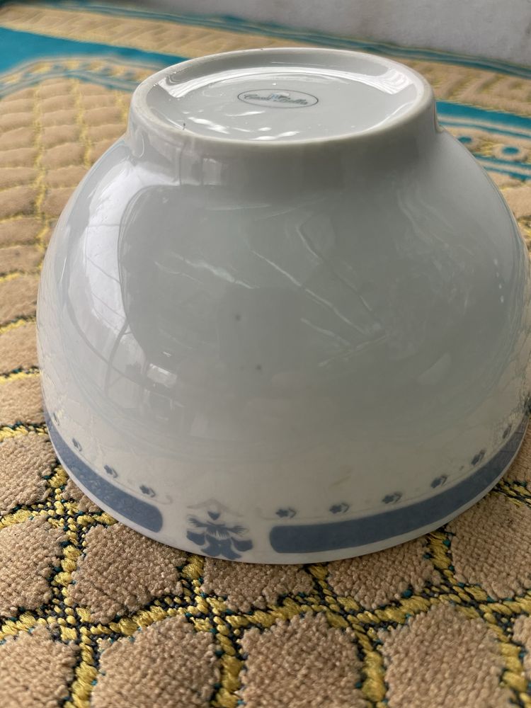 Tijelas brancas e castanha para utilização diversa