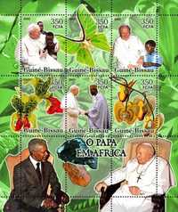 Znaczki Gwinea Bissau - Papież - motyle - blok 1